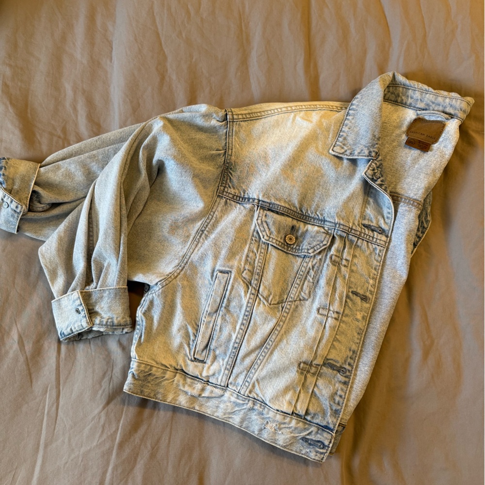 American Eagle light blue denim jacket